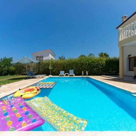 Villa Tsikkos Tria Polis Exterior photo